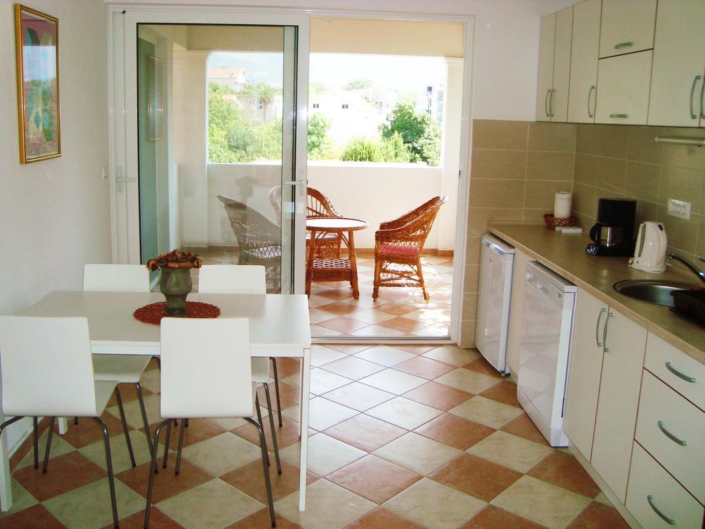 Apartments Rolovina Тиват Номер фото