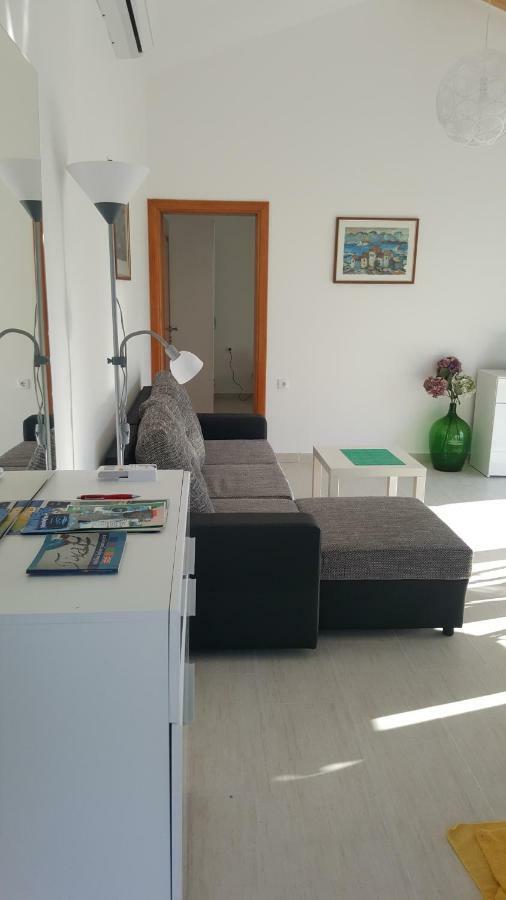 Apartments Rolovina Тиват Экстерьер фото